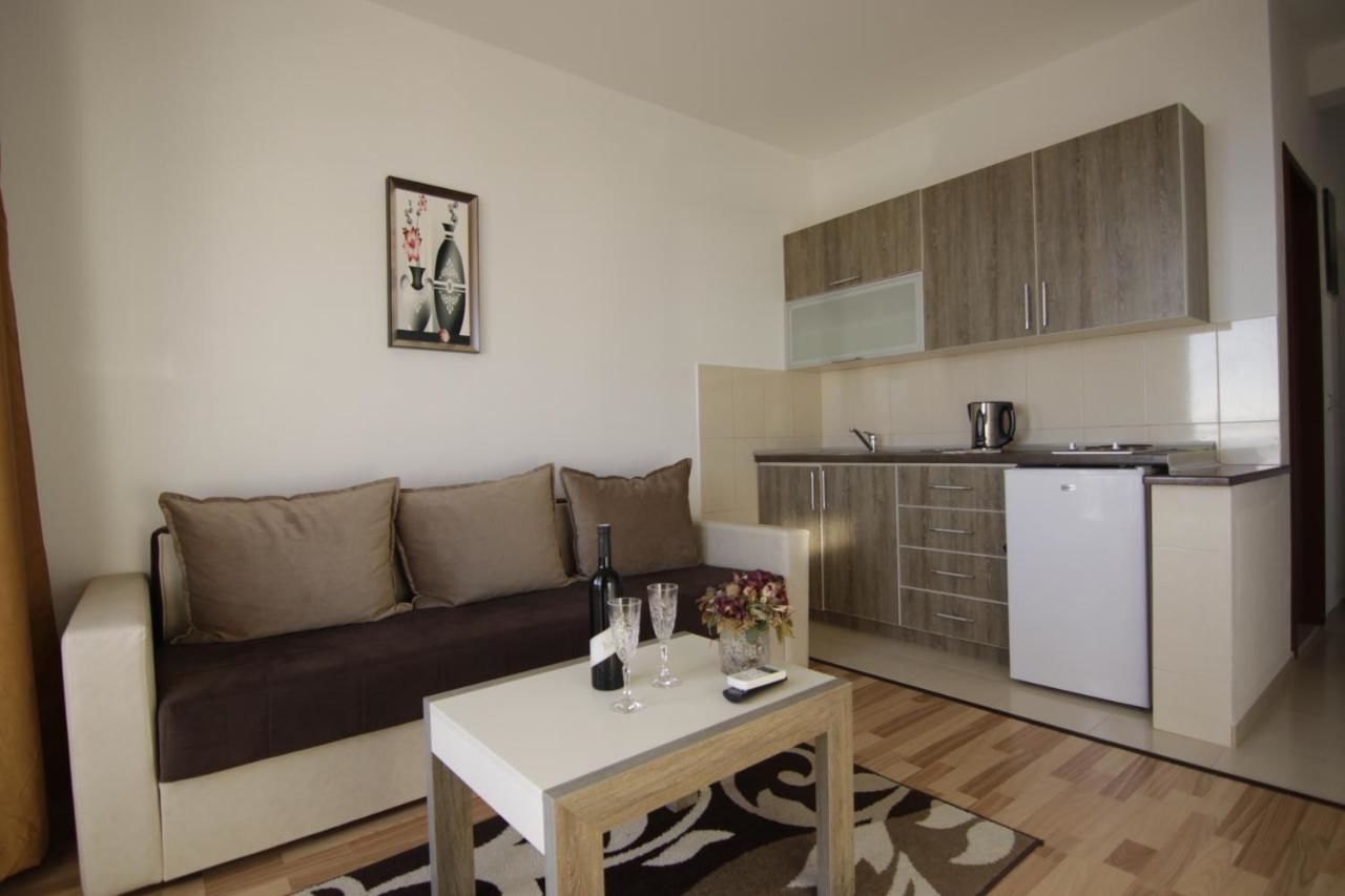 Апартаменты Adriatic Apartments Улцинь