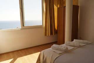 Апартаменты Adriatic Apartments Улцинь Апартаменты с 2 спальнями-1